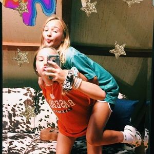 Meet your Posher, Madi